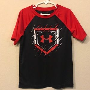 💥Boys Under Armour t shirt